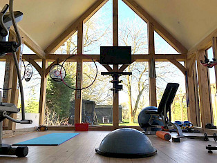 oak garden room in herts