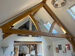 Traditional handcrafted oak trusses for period properties