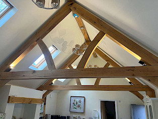 Traditional handcrafted oak trusses for period properties