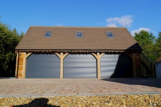 Oak Framed Garage Suffolk